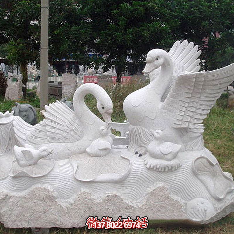 創(chuàng)意企鵝雕塑，點綴你的公園廣場