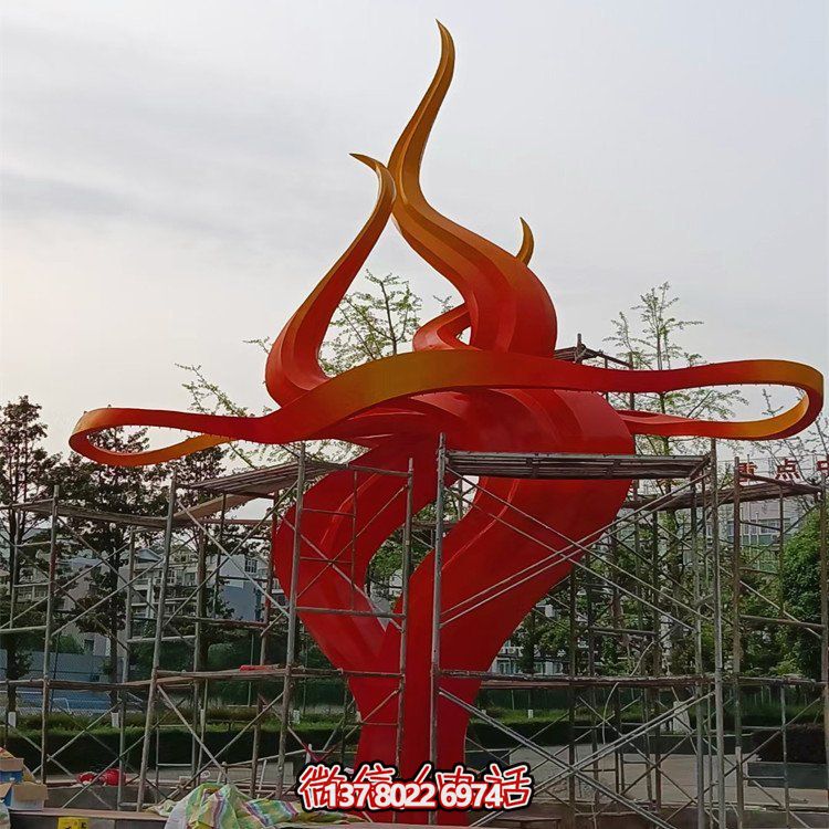 創意景觀不銹鋼雕塑擺件，點亮小區別墅美景