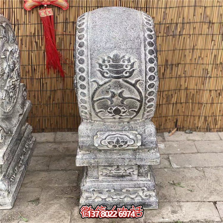 青石石雕抱鼓，點綴園林之美