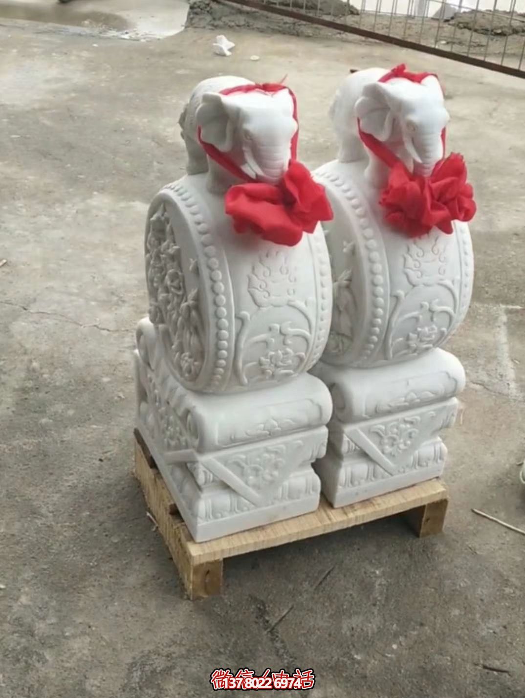 漢白玉吉祥小象雕塑，石門口擺放門墩