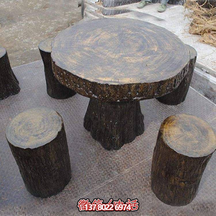 玻璃鋼樹木仿真凳子，為公園戶外空間提供美觀休閑