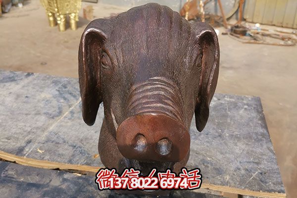 室外豬頭石雕雕塑，添加歡樂氣氛