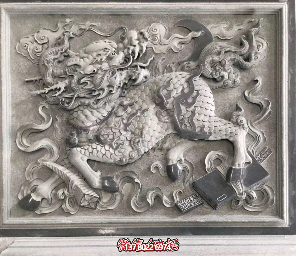 青石麒麟獻(xiàn)瑞：祥瑞滿庭，福佑千秋